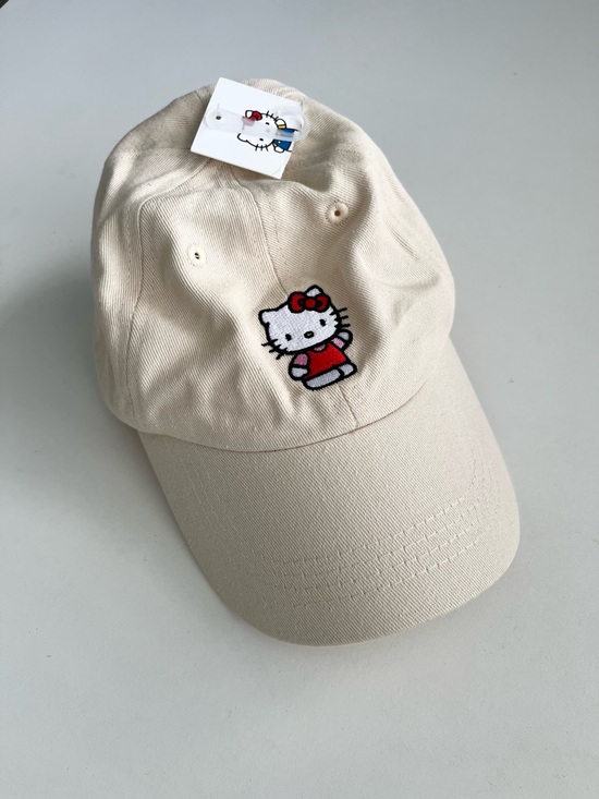 Hello Kitty Accessories - Hello Kitty Embroidered Baseball Cap